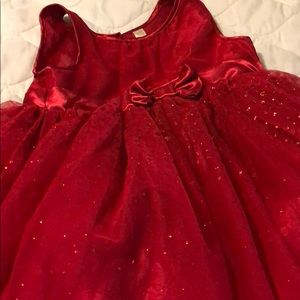 Beautiful red sparkly dress!!